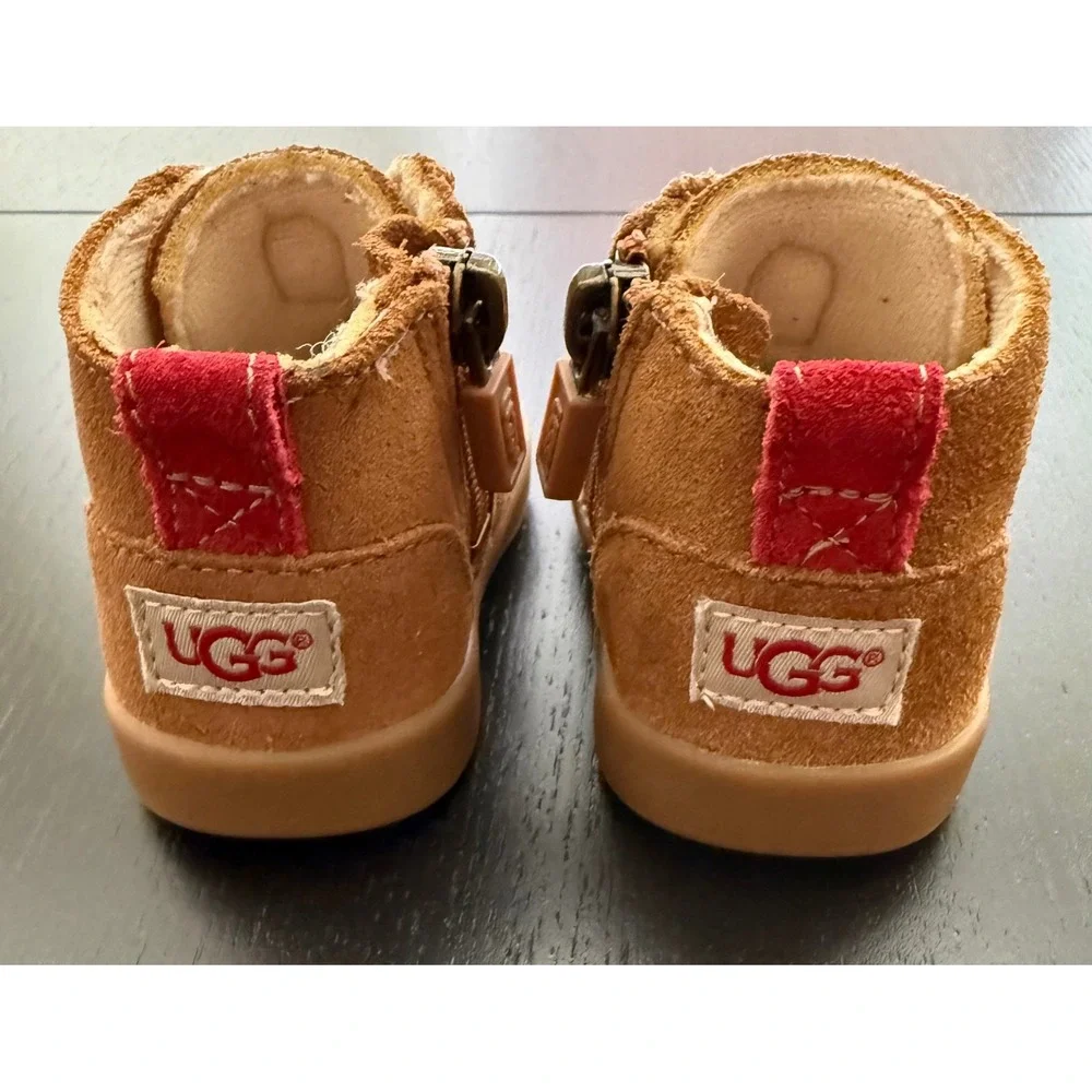 UGG Baby Booties Crib Shoes Size 0/1 Chestnut Suede Side-Zip Ankle Boot